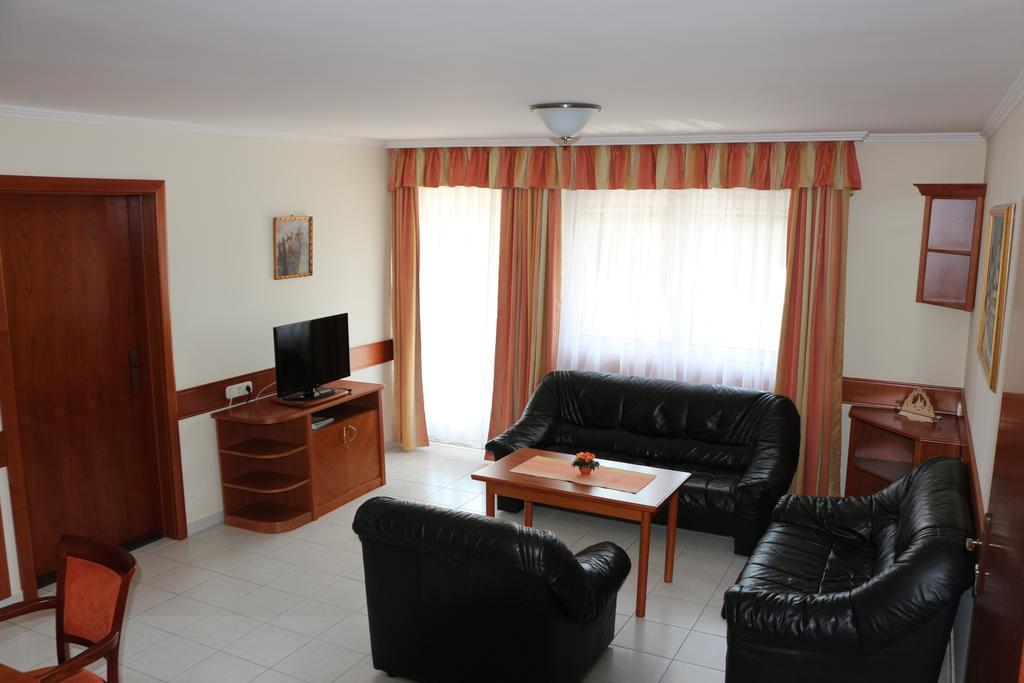 Fortuna Villa Hévíz الغرفة الصورة